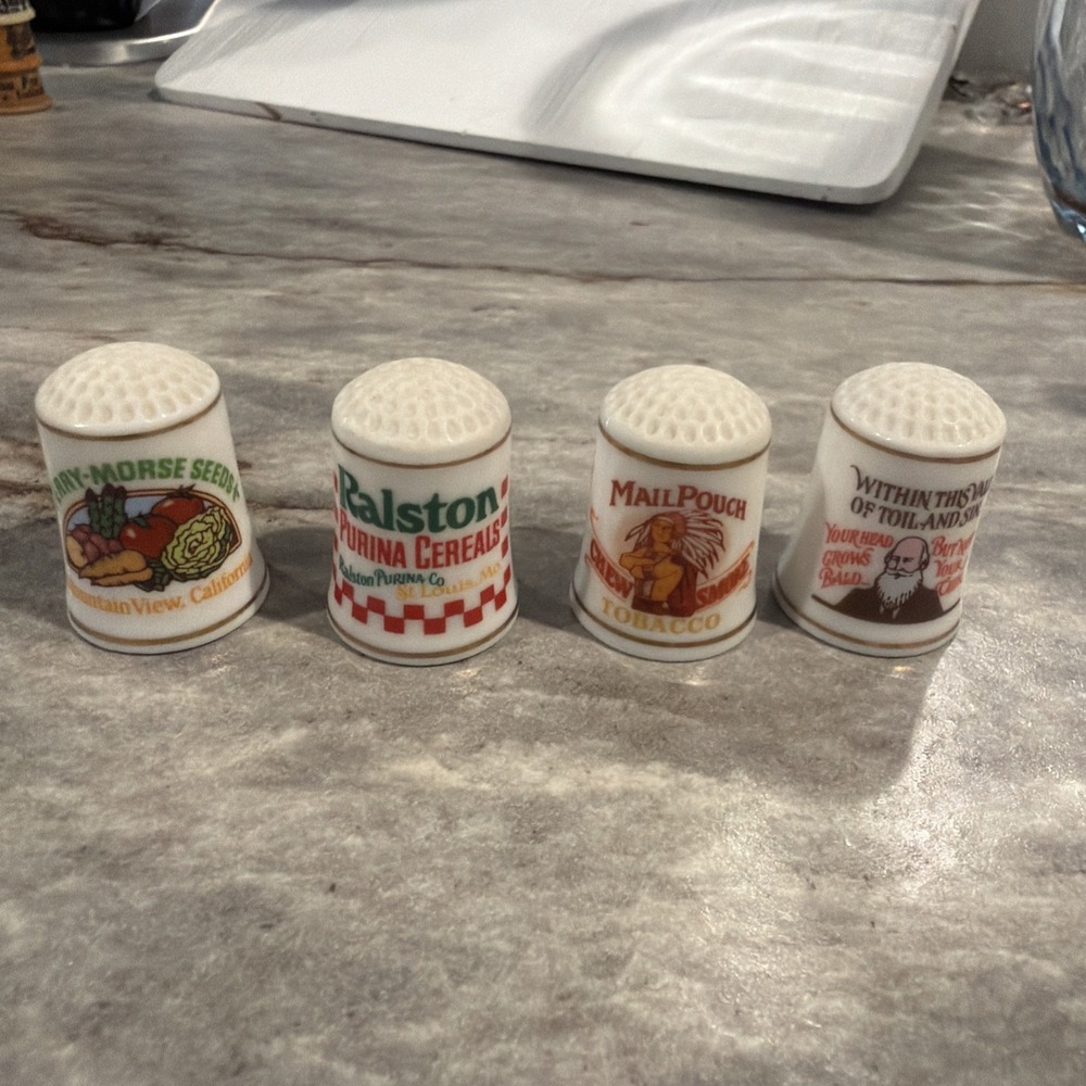 Franklin Mint Porcelain‎ Thimble 1980 Lot of 4 Country Store Collection